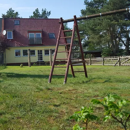 Gelbes Haus - Ostseeurlaub Bei Freunden * Pruchten